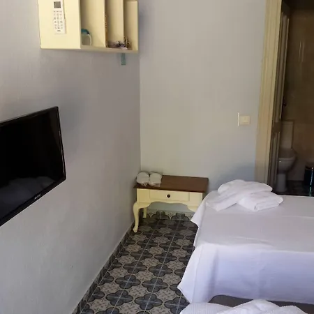 Gizemli Ayvalı