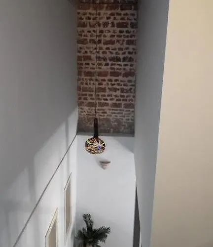 جيزملي كوناك * Ayvalı